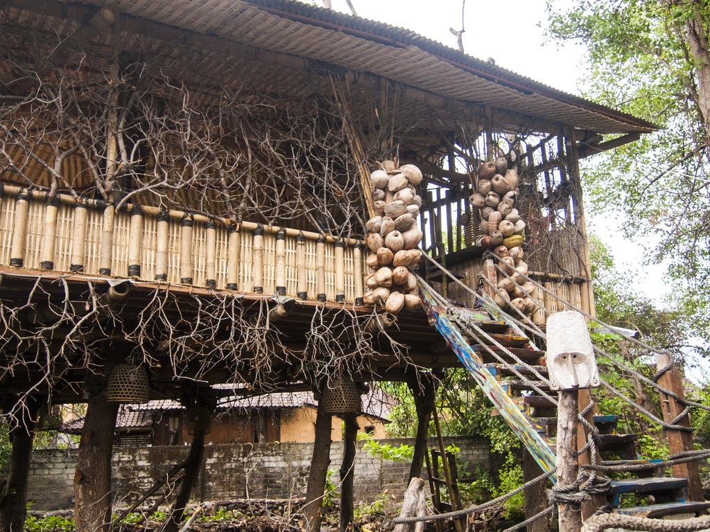 ฟังกี้เพลซ Hostel โลวินา ภายนอก รูปภาพ